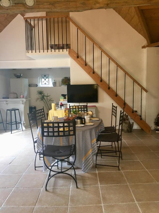 Le Grand Coudreau Acomodação com café da manhã Nazelles-Negron Exterior foto